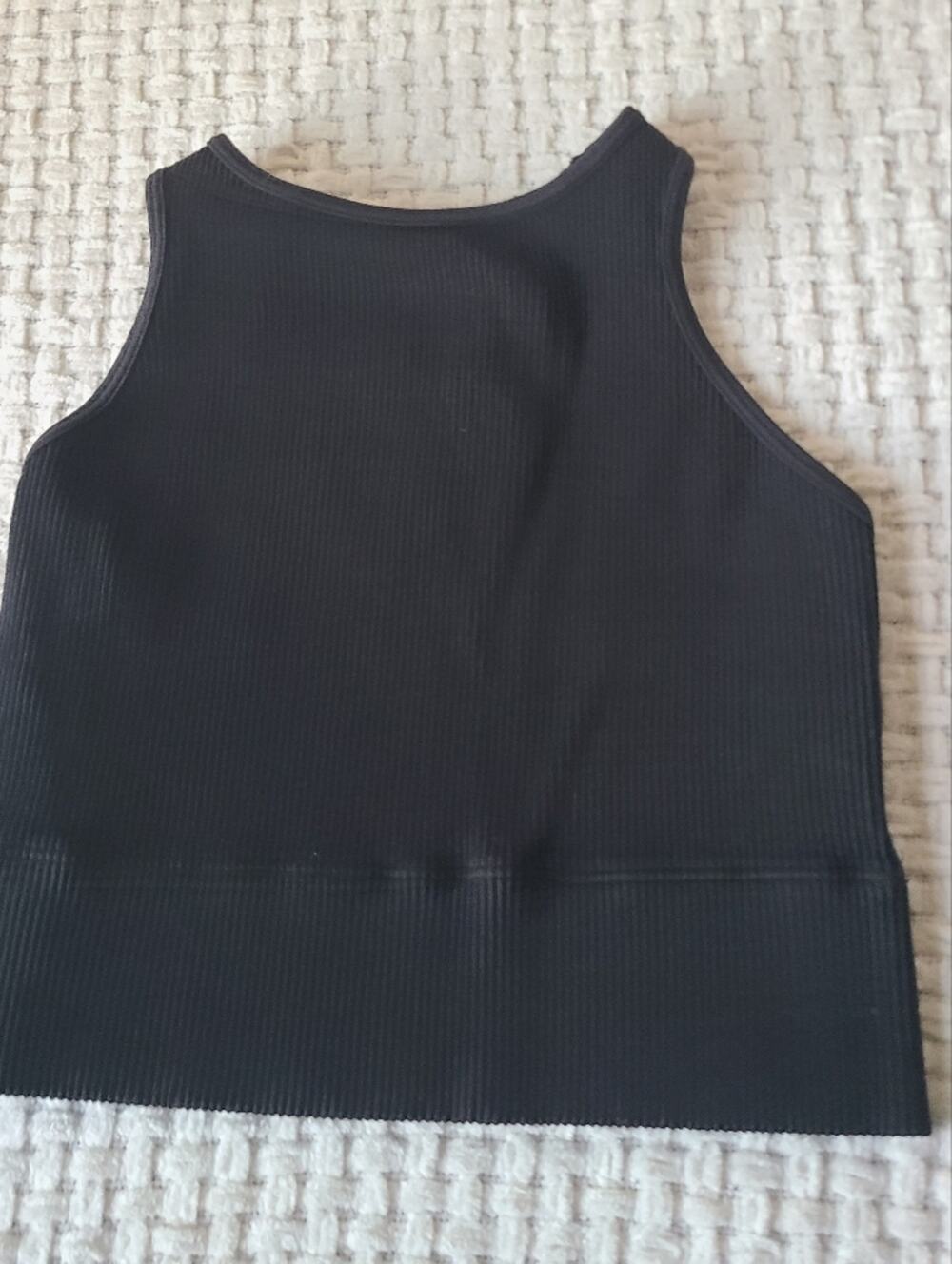 Gilly Hicks Black Ribbed Hem Crop Top Size S